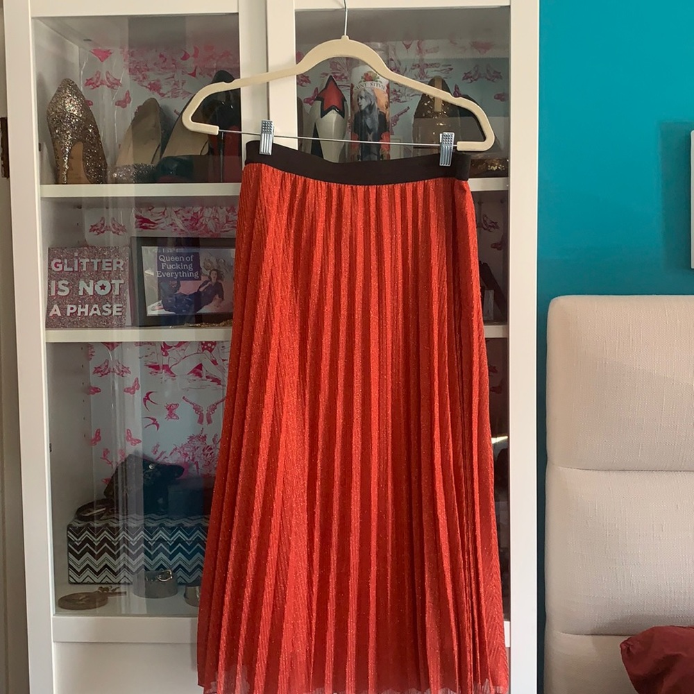 Amazing Maje orange shimmer midi skirt